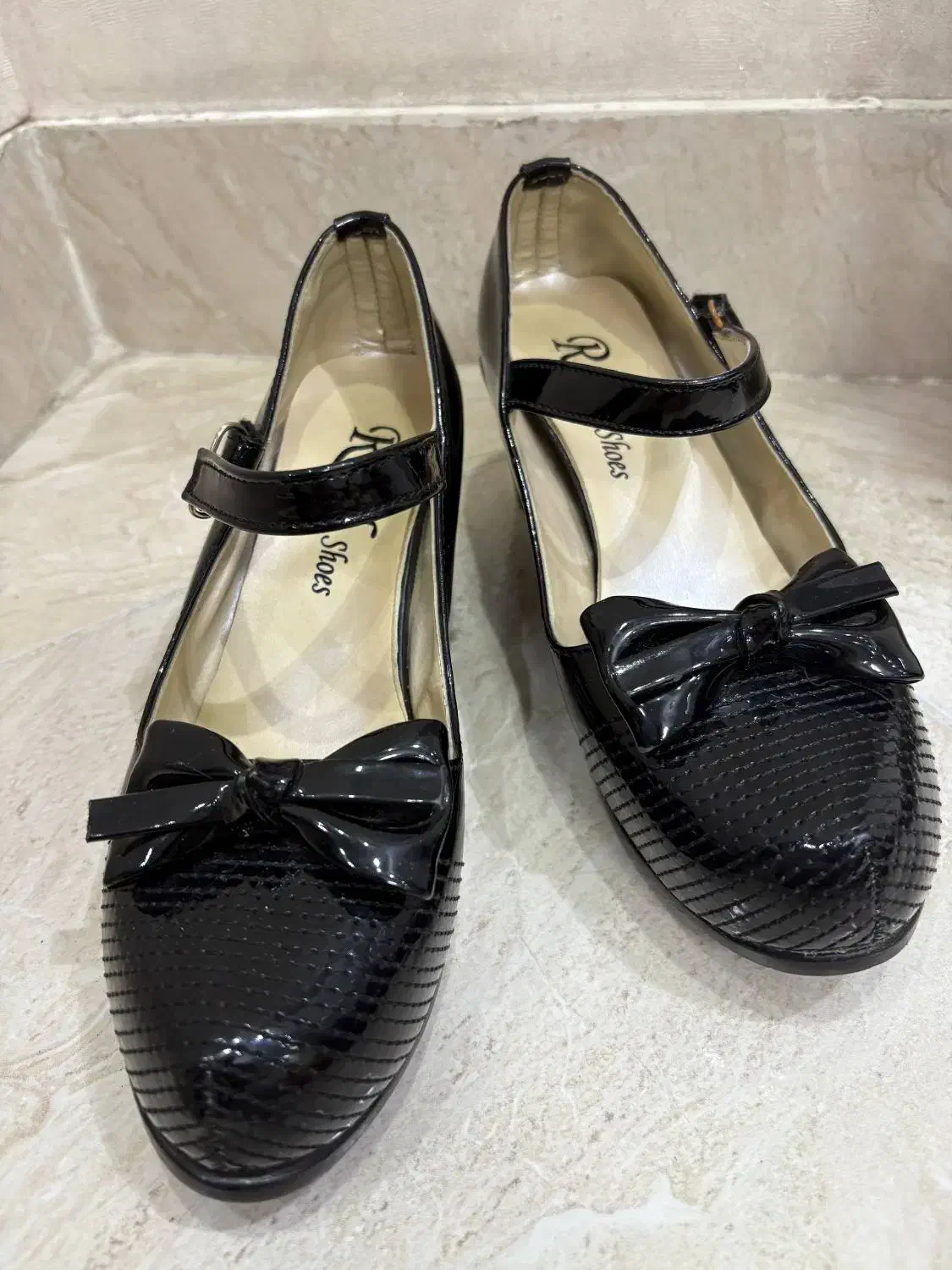 کفش مجلس دخترونه|کفش و لباس بچه|تهران, مینای شمالی (مخبر)|دیوار