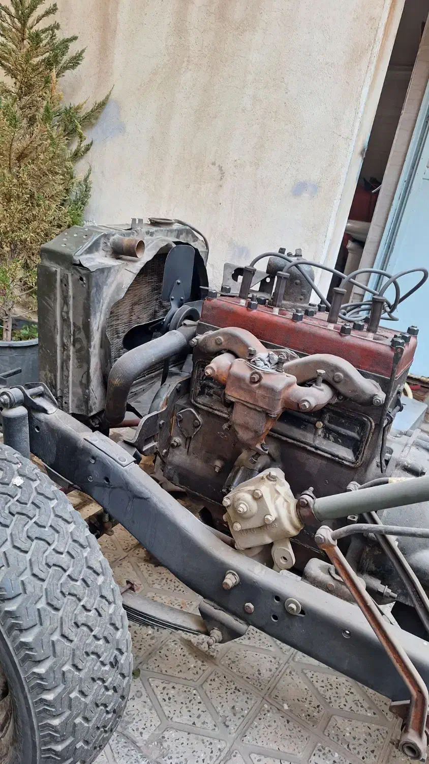 جیپ ویلیز ۱۹۴۸/پلاک قدیمی/درحال بازسازی|خودرو کلاسیک|رباط‌کریم, رباط‌کریم|دیوار