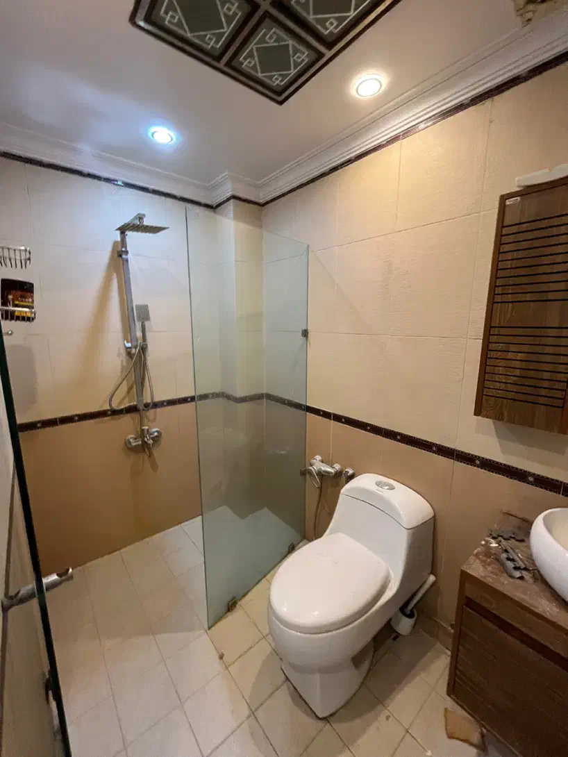 فرشته/ ۲۰۰ متر/ تک واحدی ۲ پارکینگ