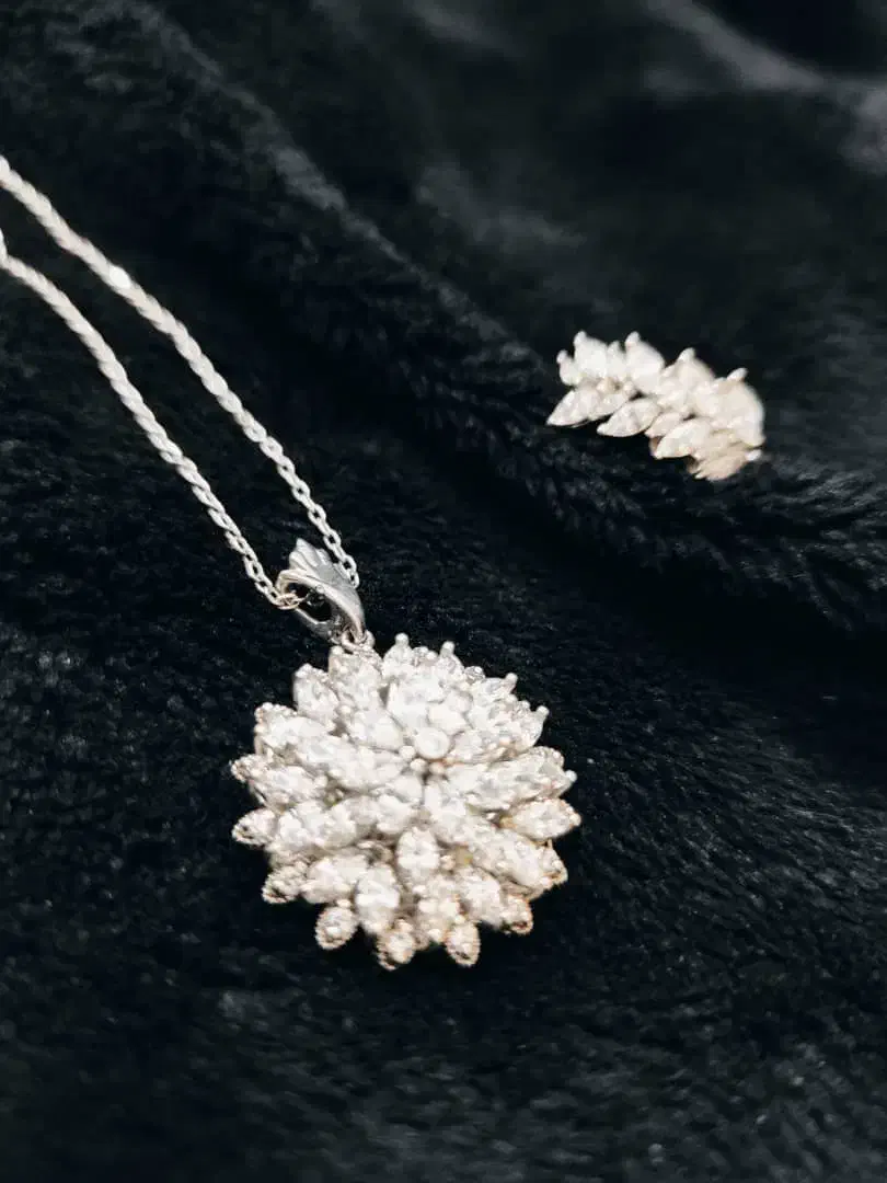 نیم ست نقره (مناسب هدیه )|جواهرات|یزد, |دیوار