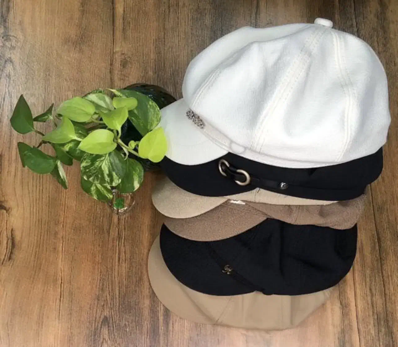 کلاه گپ مخمل وکلاه فرانسوی زنانه|لباس|سیرجان, |دیوار