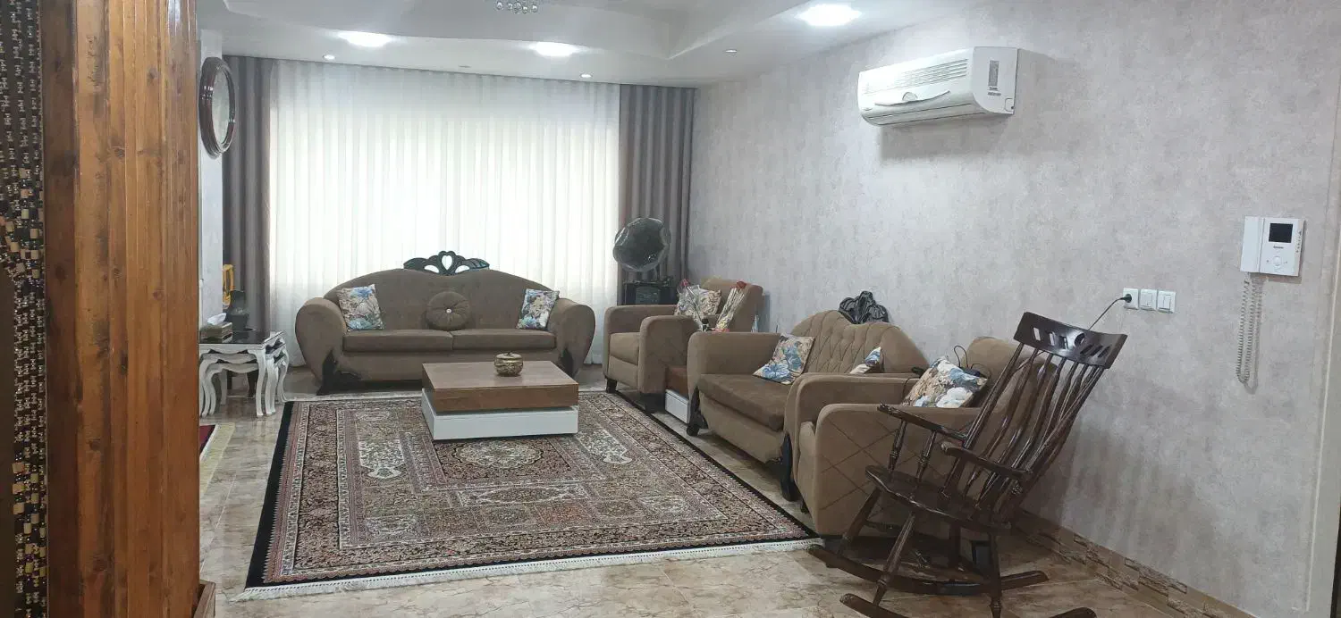 مبل در حد نو|مبلمان خانگی و میز عسلی|ساری, |دیوار