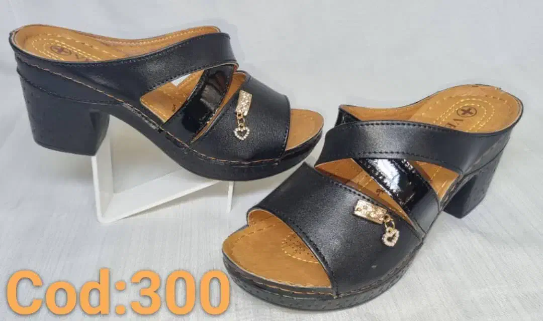 رو فرشی|روفرشی|قم, سراجه (۱۵ خرداد)|دیوار