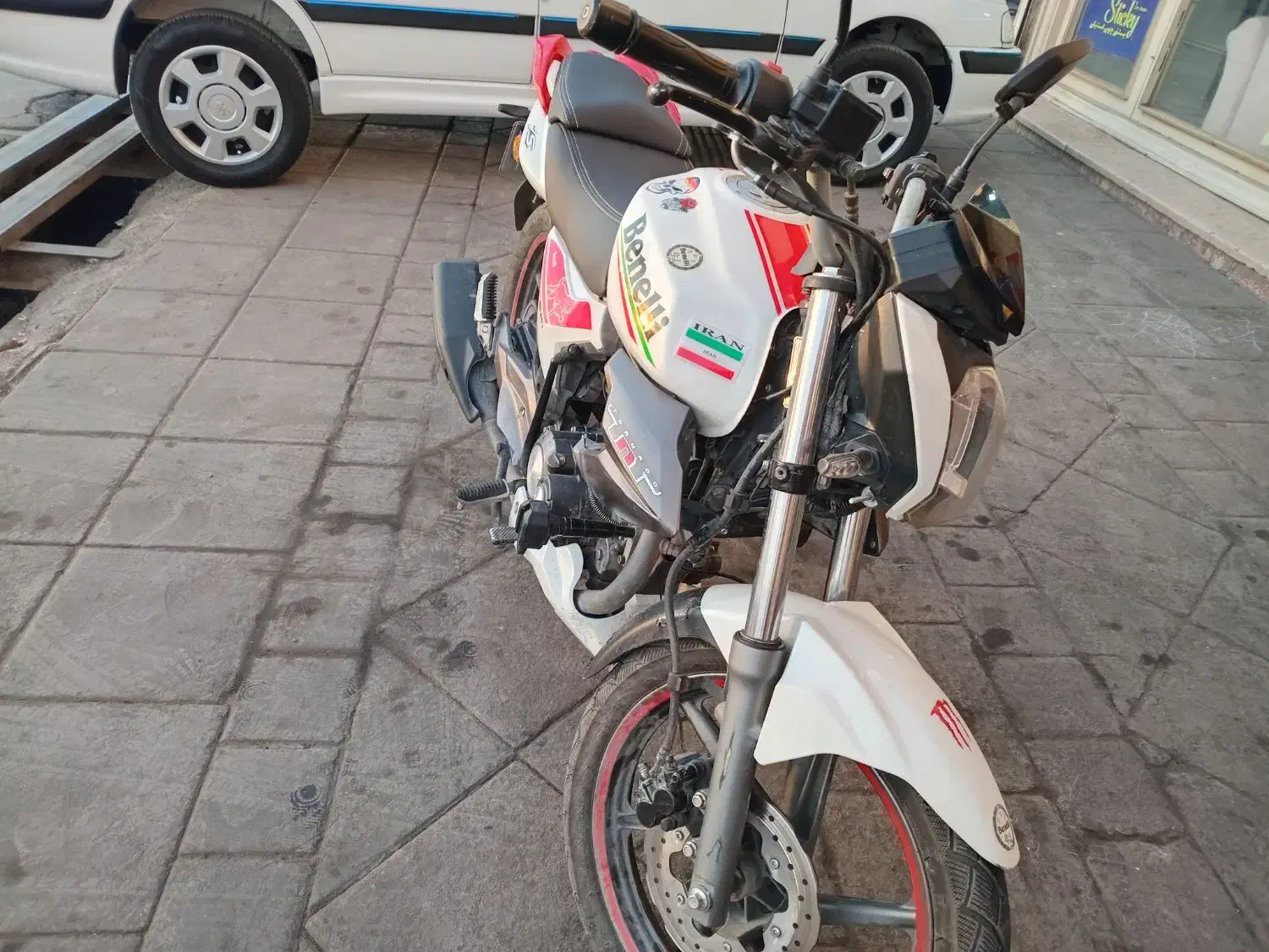 بنلی ۱۵۰ TNT|موتورسیکلت|گلستان (تهران), |دیوار