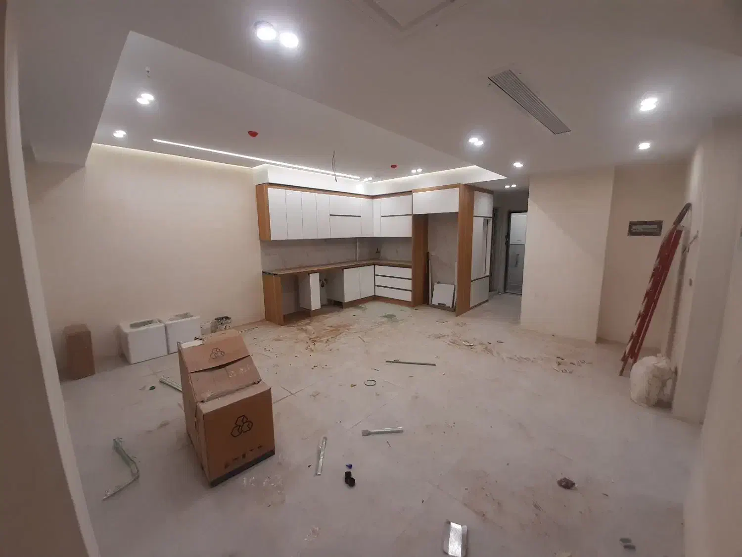 ۸۱مترنوسازکلید نخورده ط ۶ خ پیروزی بلوار نیکنام