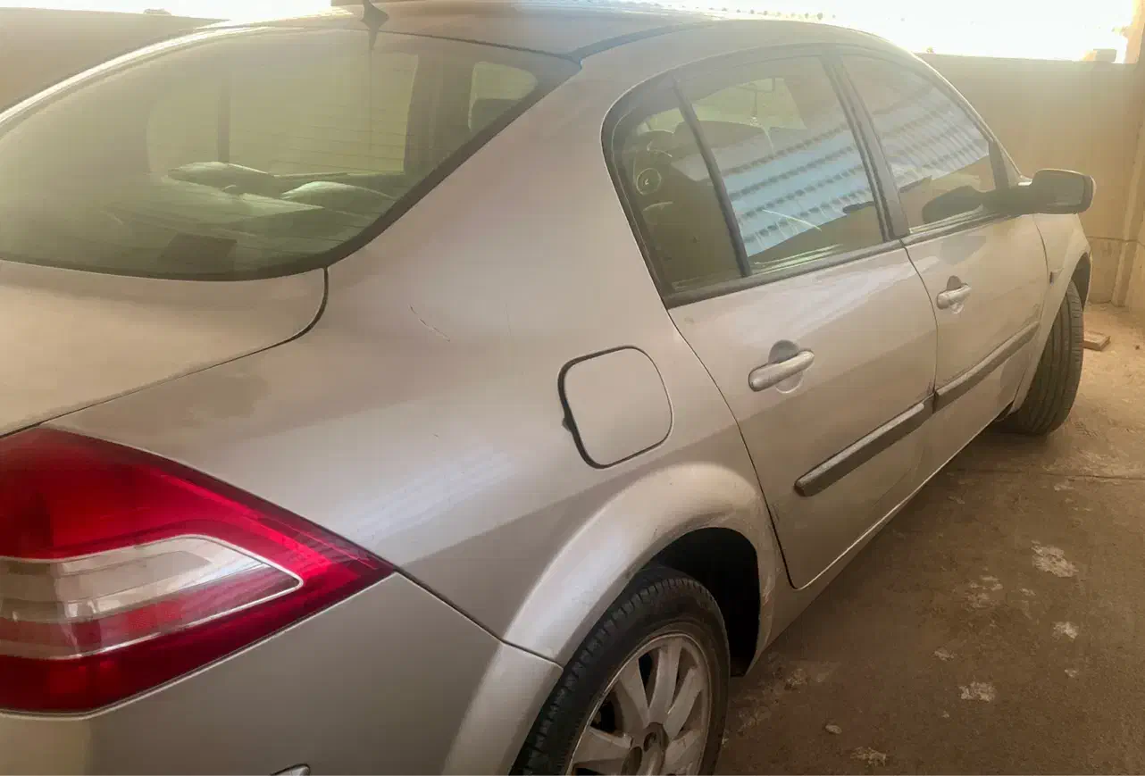 مگان ۲۰۰۰ اتومات مدل ۸۹ زیر قیمت|خودرو سواری و وانت|کرج, کرج نو|دیوار