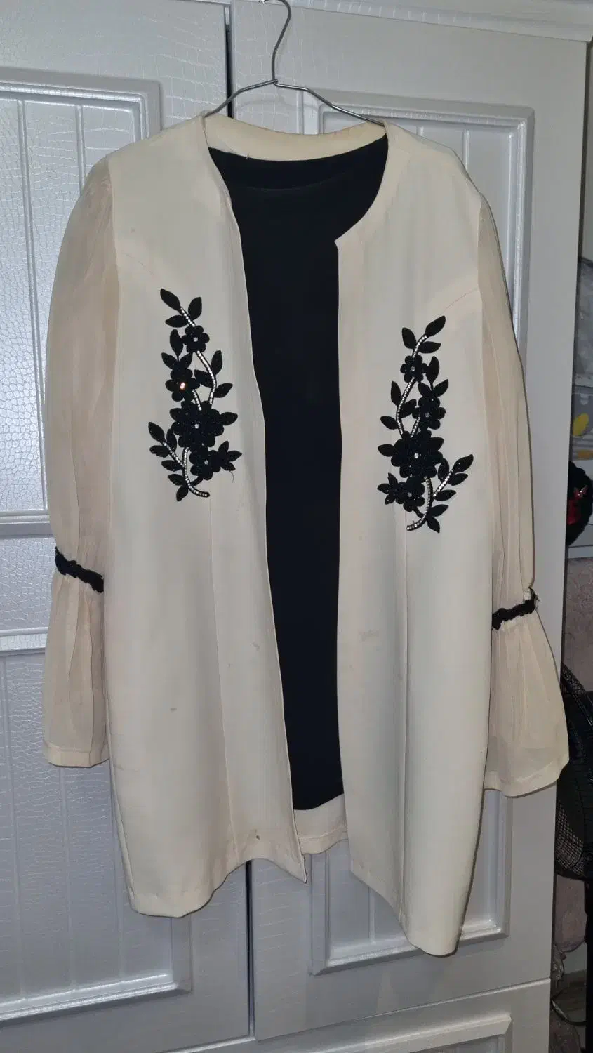 مانتو کرپ مجلسی|لباس|کاشان, دانش|دیوار