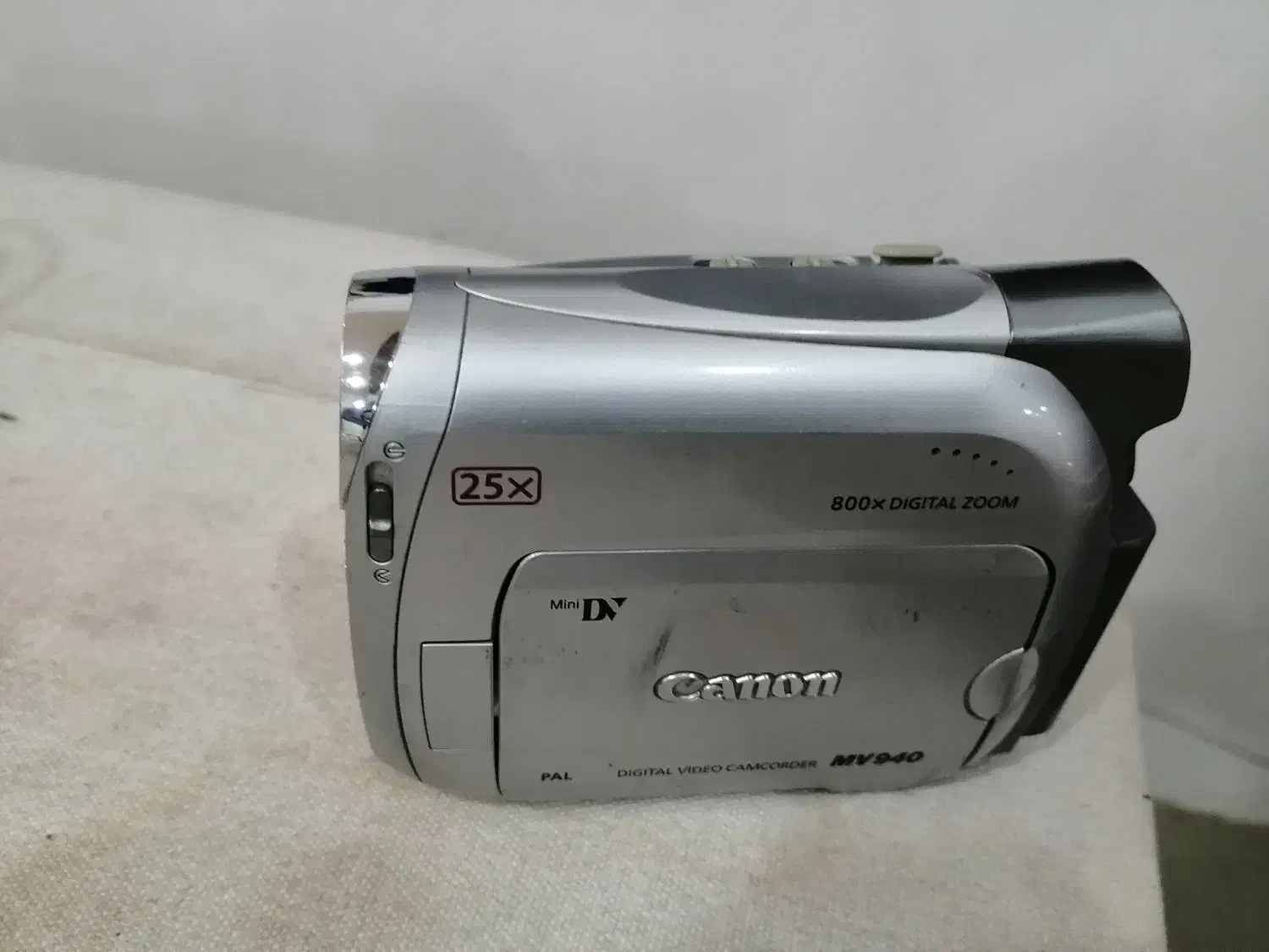 دوربین عکاسی و فیلمبرداری|دوربین عکاسی و فیلمبرداری|صدرا-فارس, فاز ۱|دیوار