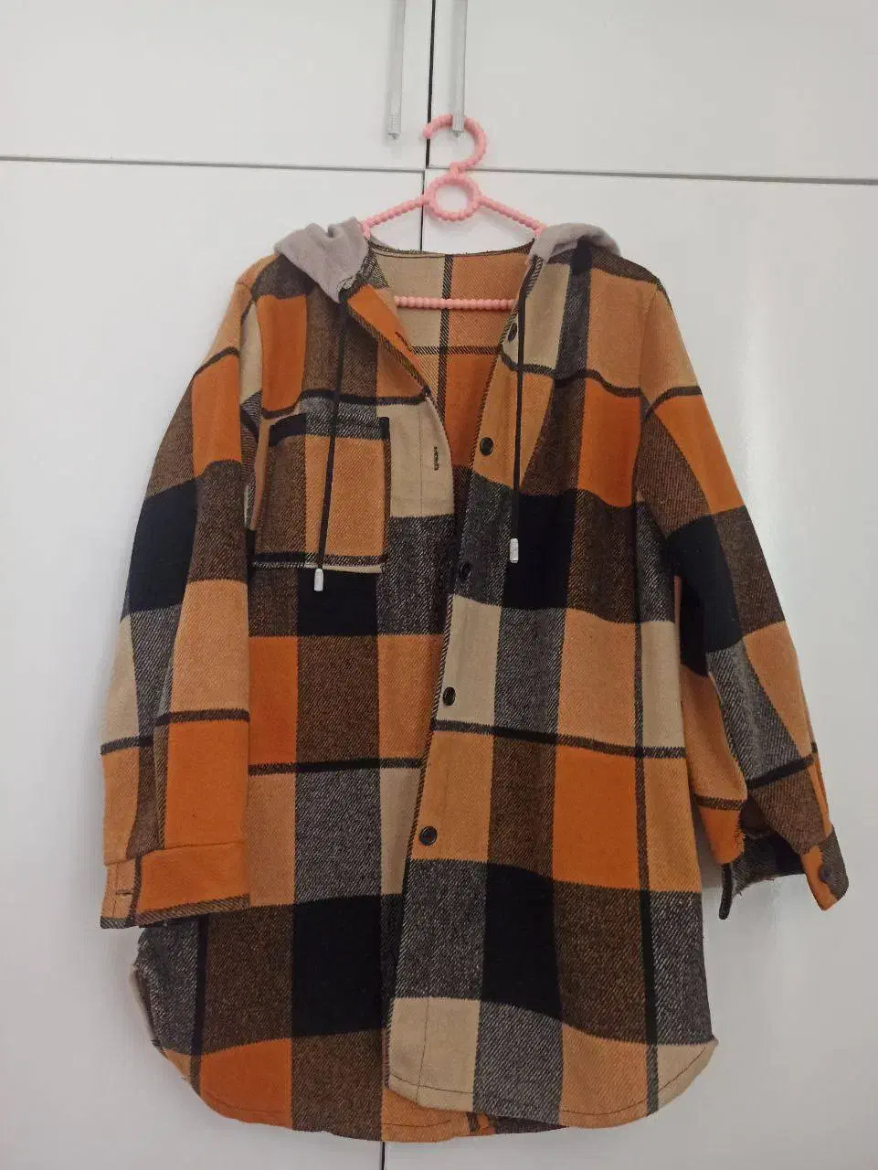 شکت پشمی|لباس|رشت, کوی مهر|دیوار