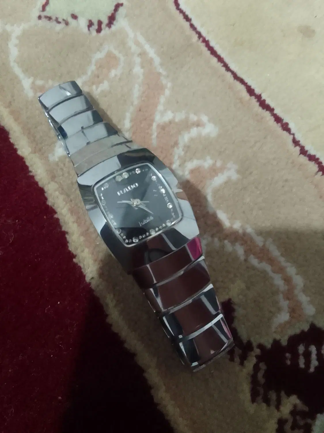ساعت|ساعت|سیاهکل, |دیوار