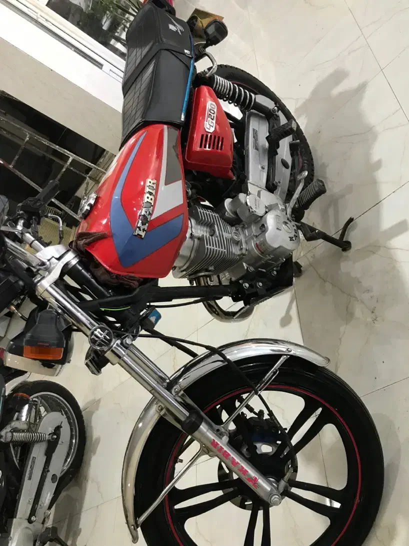 موتور سیکلت ۲۰۰کبیر|موتورسیکلت|گنبد کاووس, |دیوار