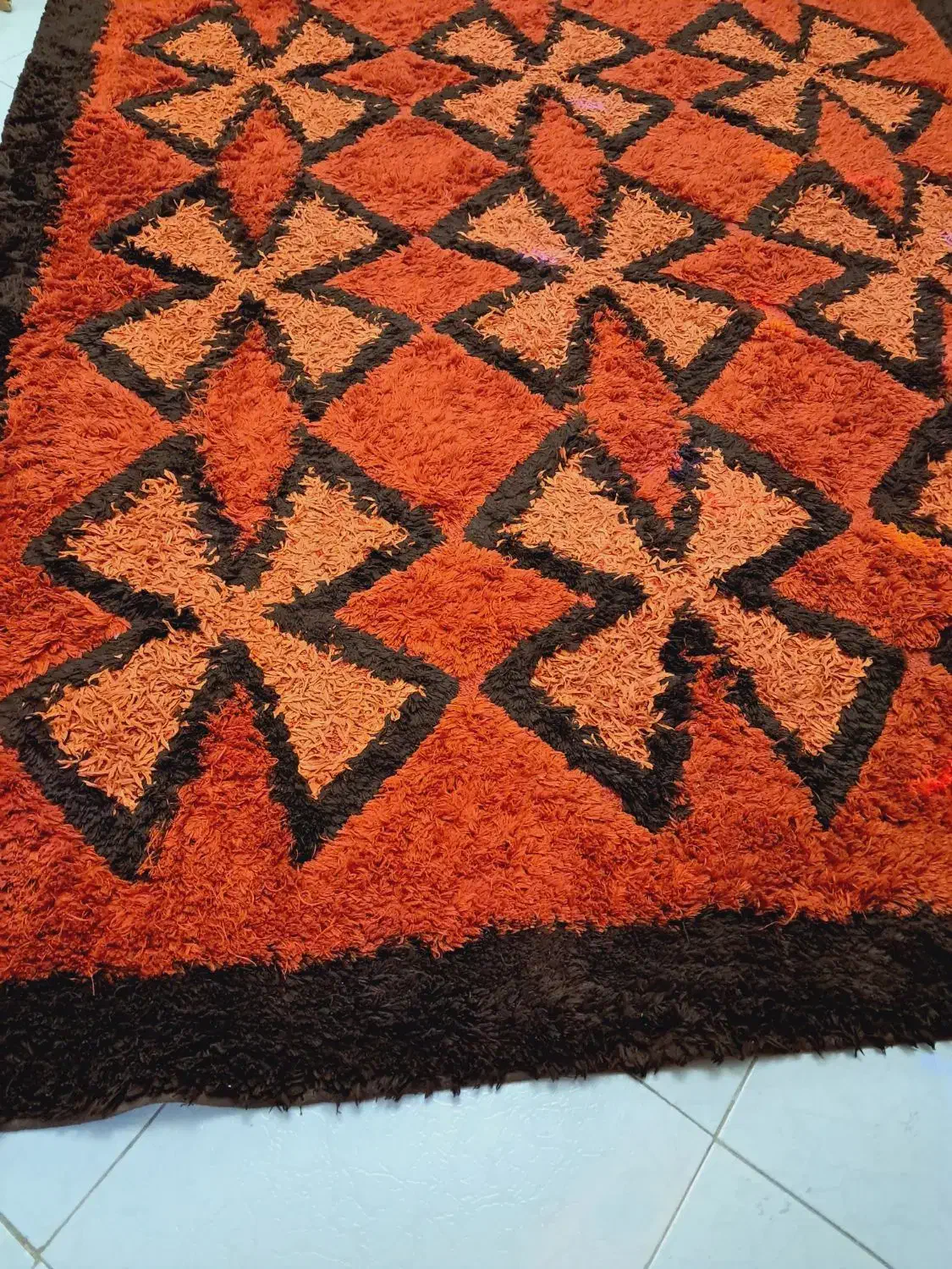 قالی پرز بلند تروتمیز|فرش|رودهن, |دیوار