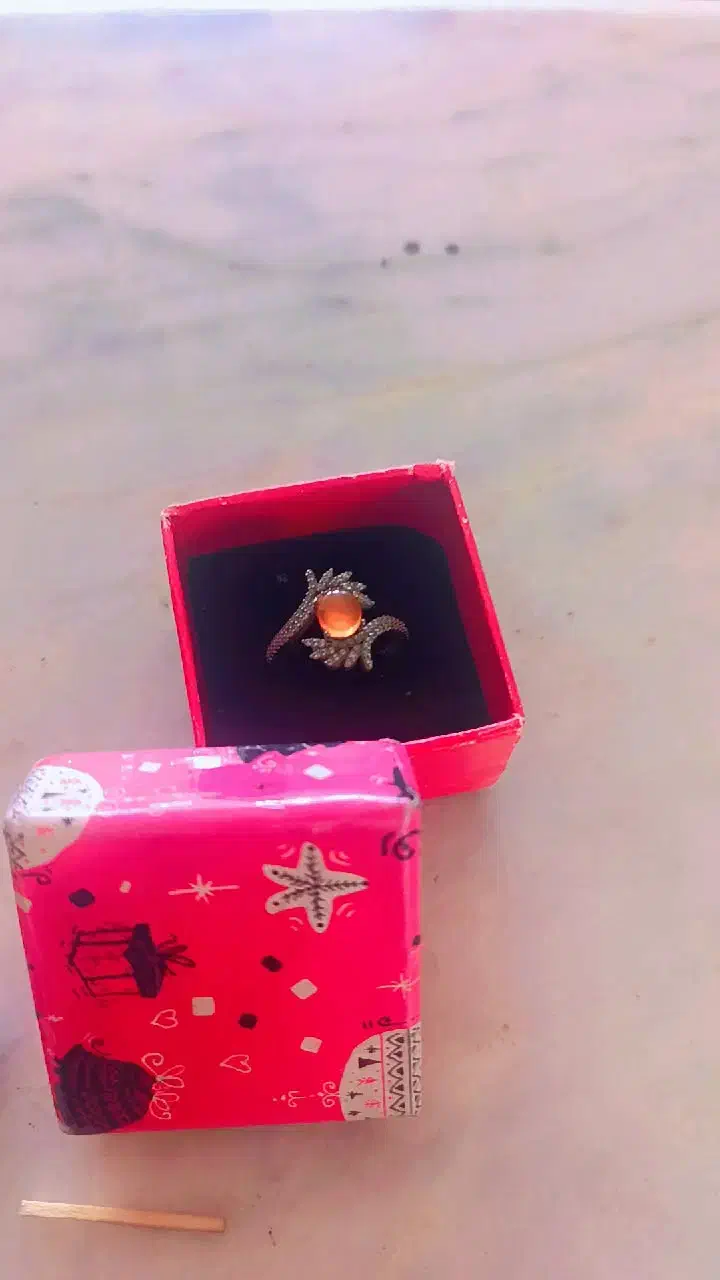 عقیق و زنانه(کادو روز زن)|جواهرات|یزد, |دیوار