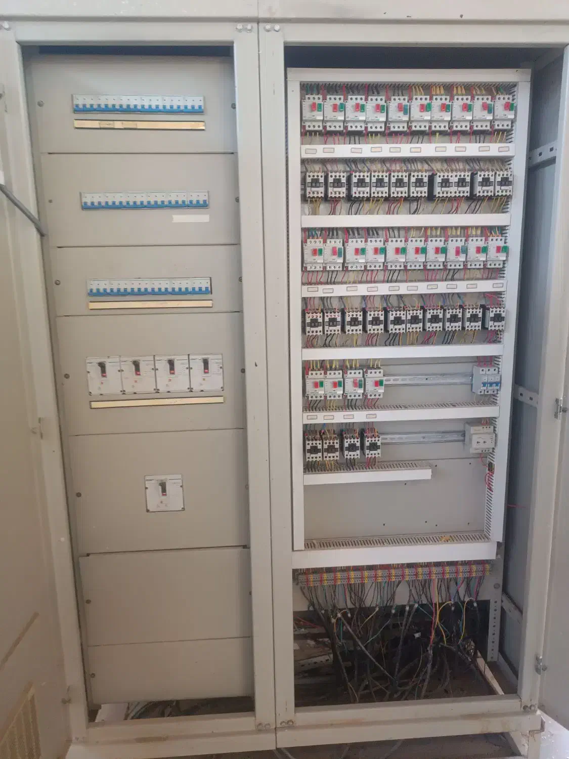 تابلو برق|فروشگاه و مغازه|مهریز, |دیوار