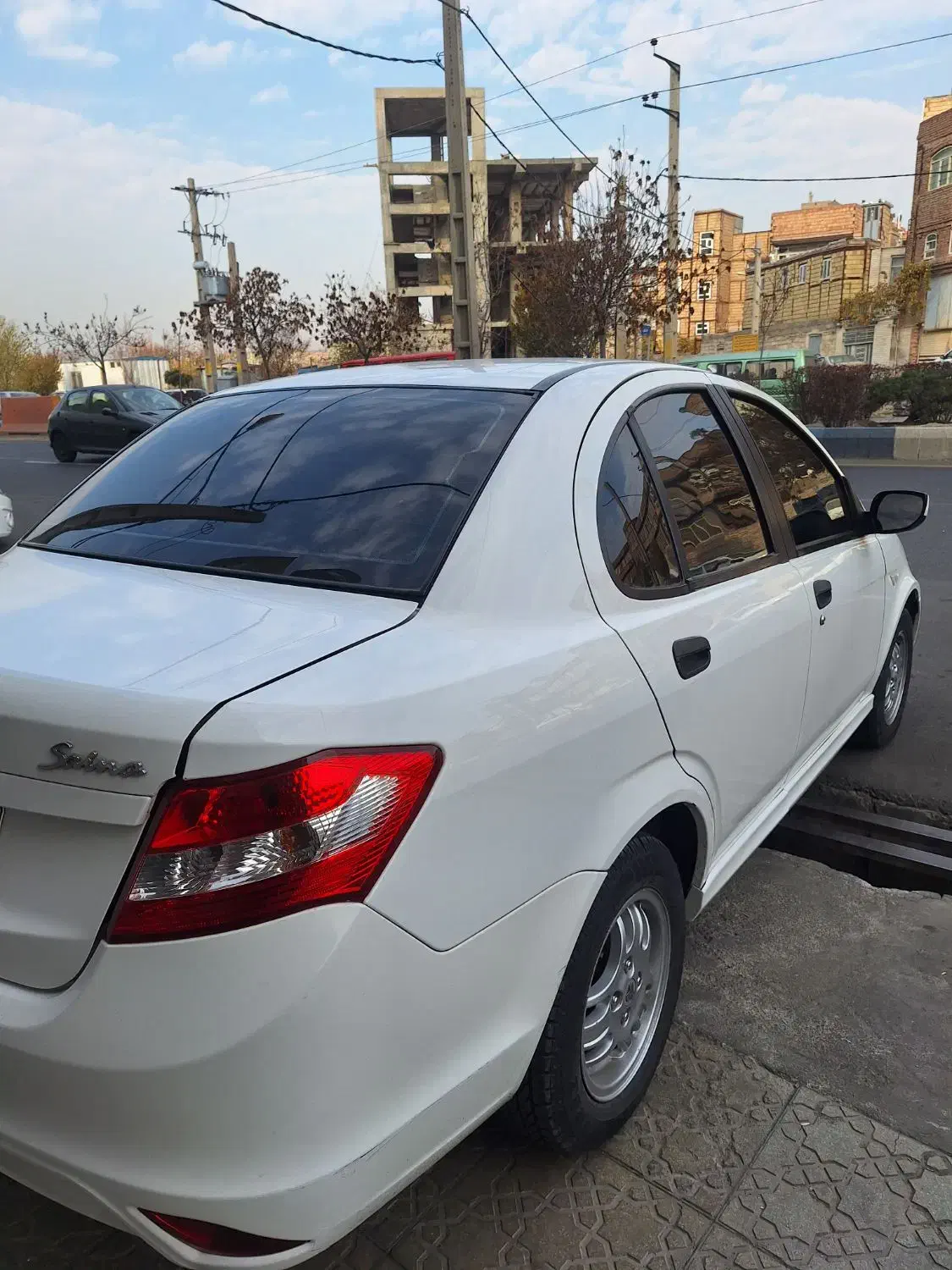 ساینا مدل ۹۵ استثنایی|خودرو سواری و وانت|تبریز, |دیوار