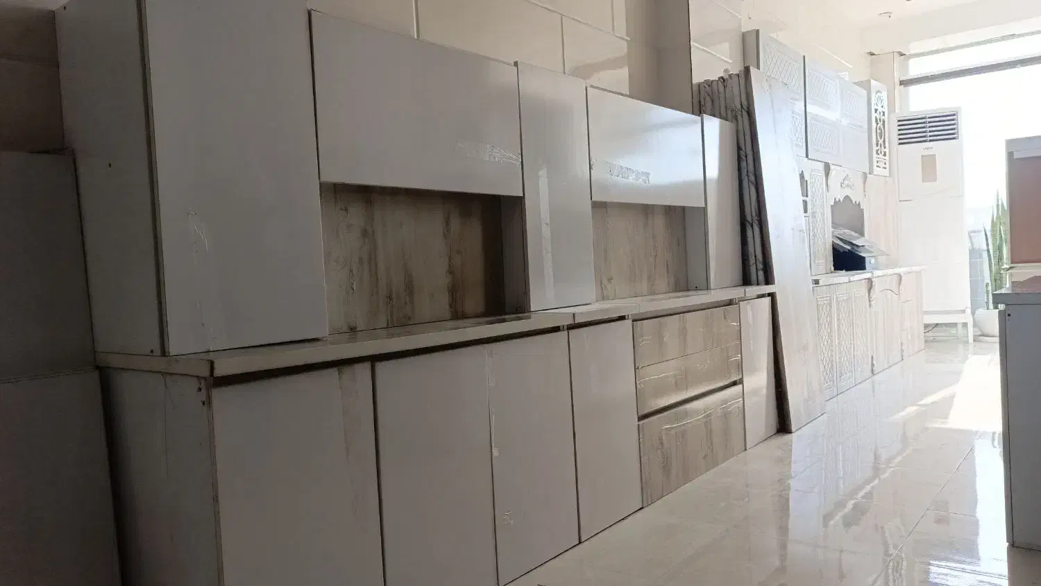 استخدام فروشنده|استخدام بازاریابی و فروش|میناب, |دیوار