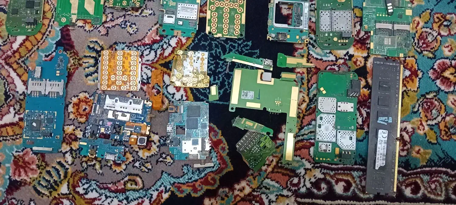 مقداری برد گوشی|لوازم جانبی موبایل و تبلت|مشهد, مهدی آباد|دیوار