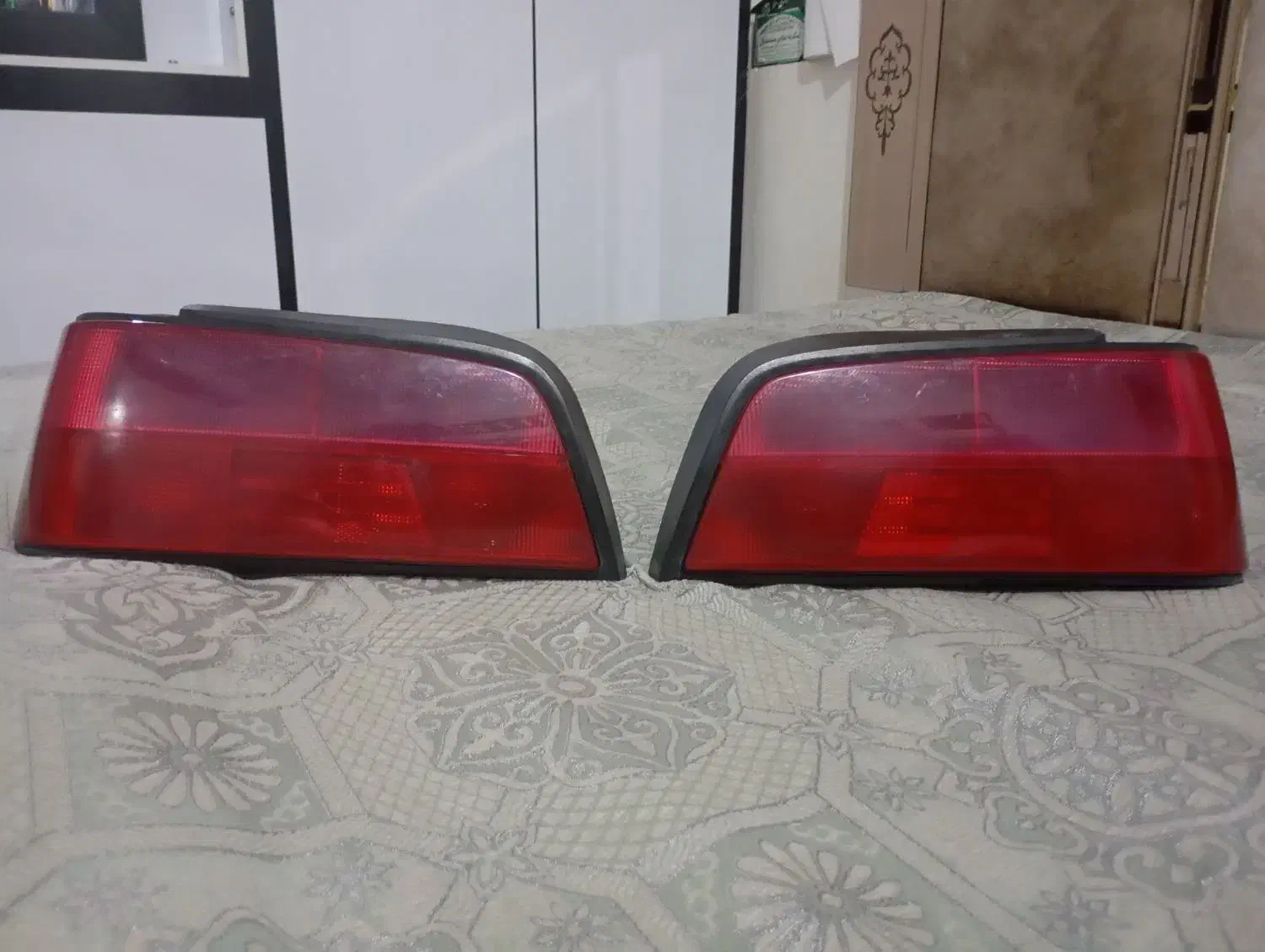 یک جفت چراغ عقب فابریکی پژو پارس|قطعات یدکی و لوازم جانبی|دهدشت, |دیوار