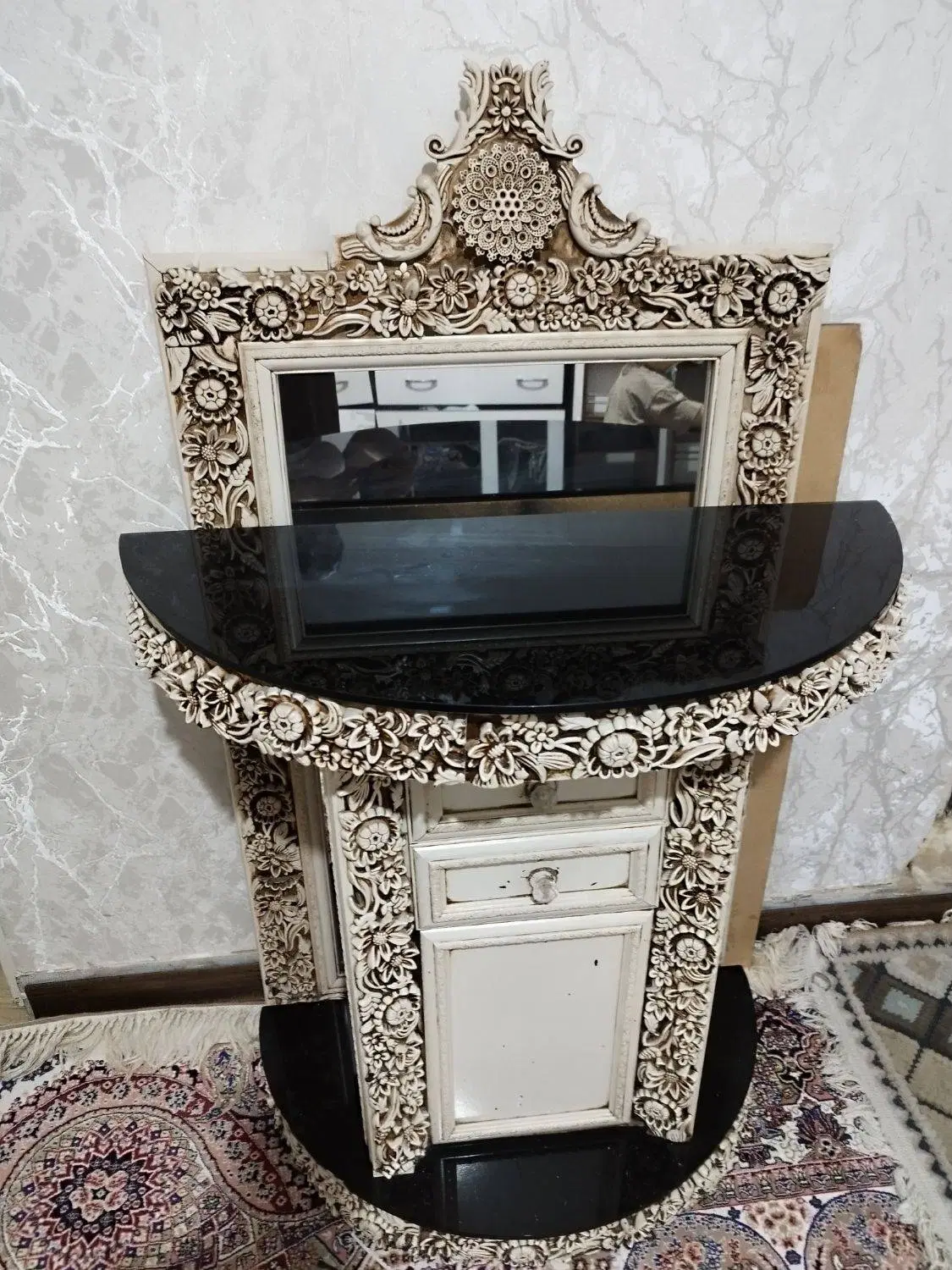 اینه|آینه|کرج, خرمدشت|دیوار