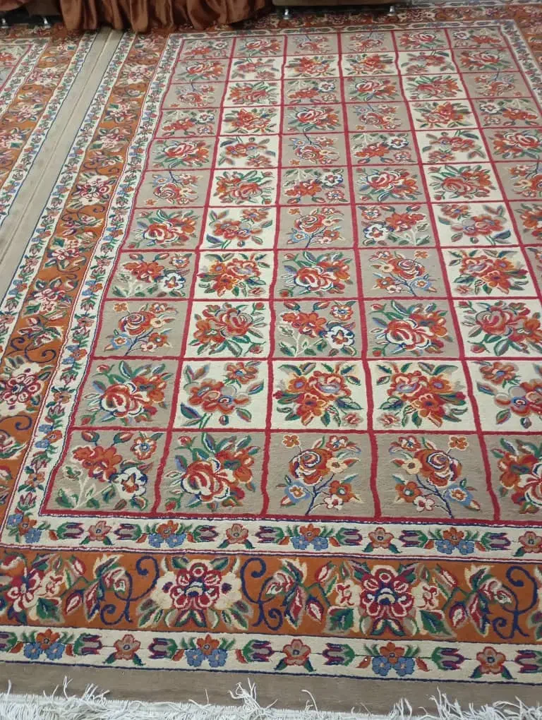 دو عدد فرش ۹ متری پاتریس طرح سنتی ب قیمت ۷ میلیون|فرش|خرم‌آباد, |دیوار