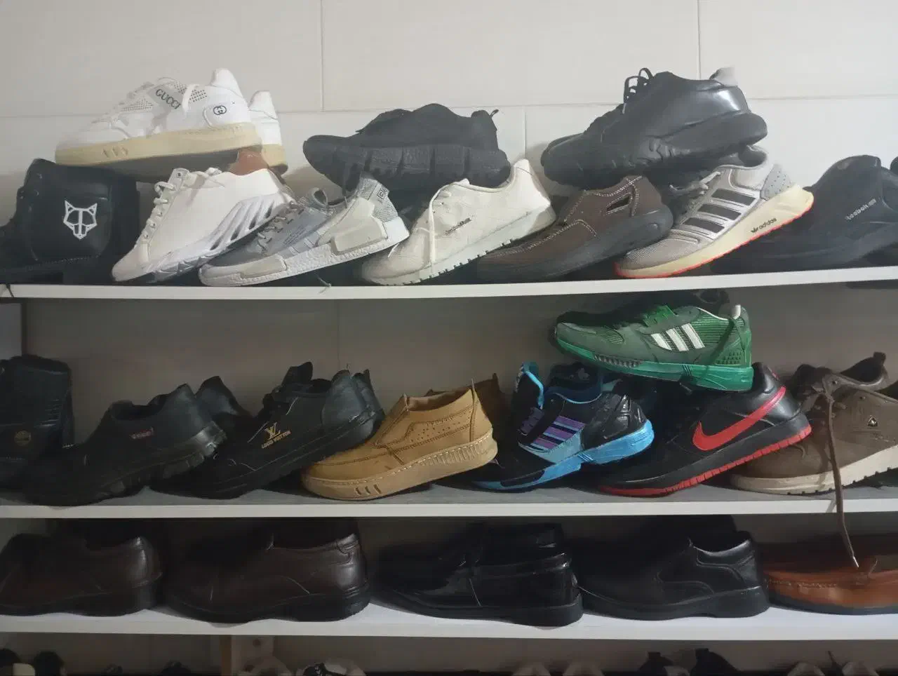 انواع کفش مردانه وزنانه|کیف، کفش، کمربند|جوانرود, |دیوار