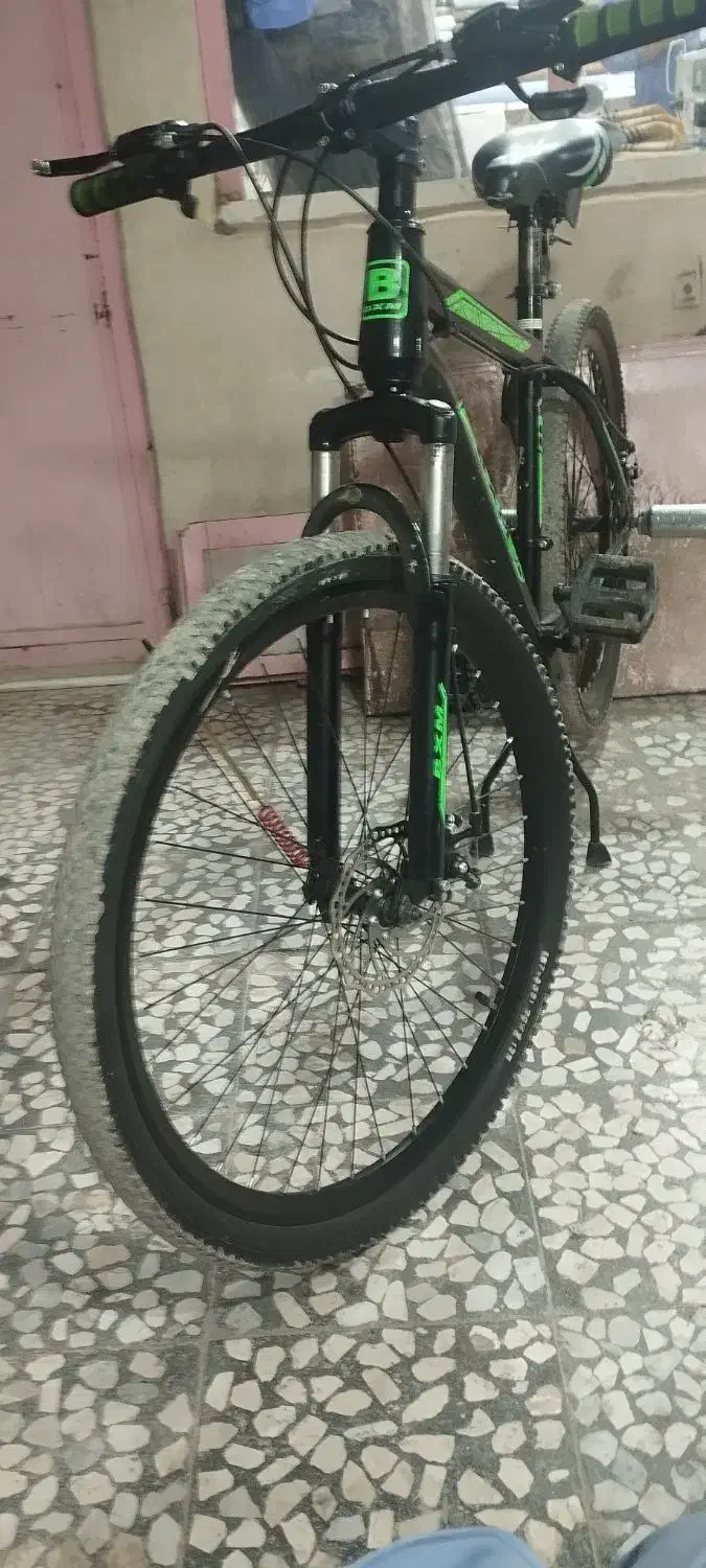 554015|دوچرخه، اسکیت، اسکوتر|زهک, |دیوار