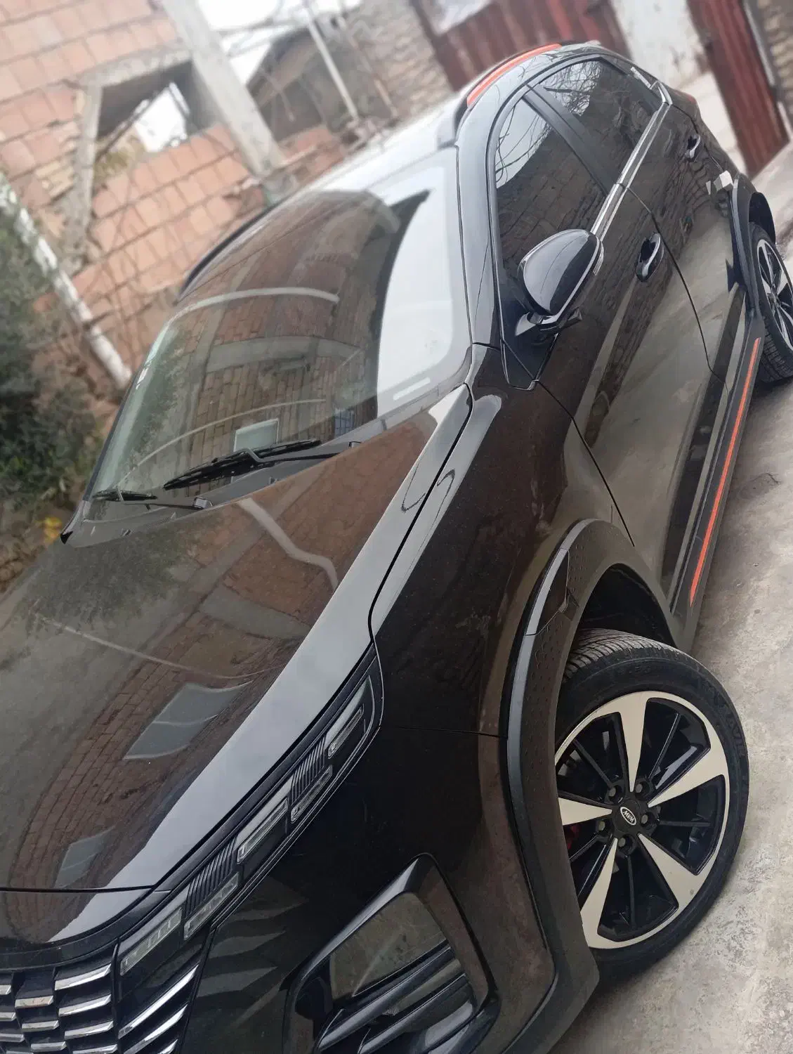 ام وی ام ایکس 33کراس مدل 1403|خودرو کلاسیک|سرخنکلاته, |دیوار