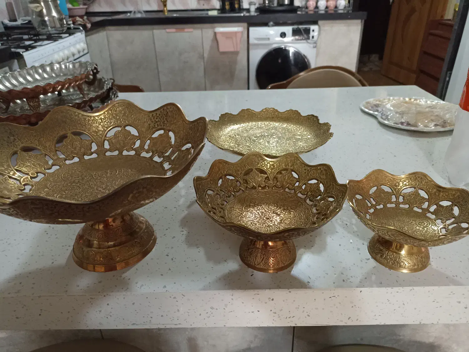 ظروف برنج هندی خیلی شیک وظروف مسی|ظروف سرو و پذیرایی|پیر بکران, |دیوار