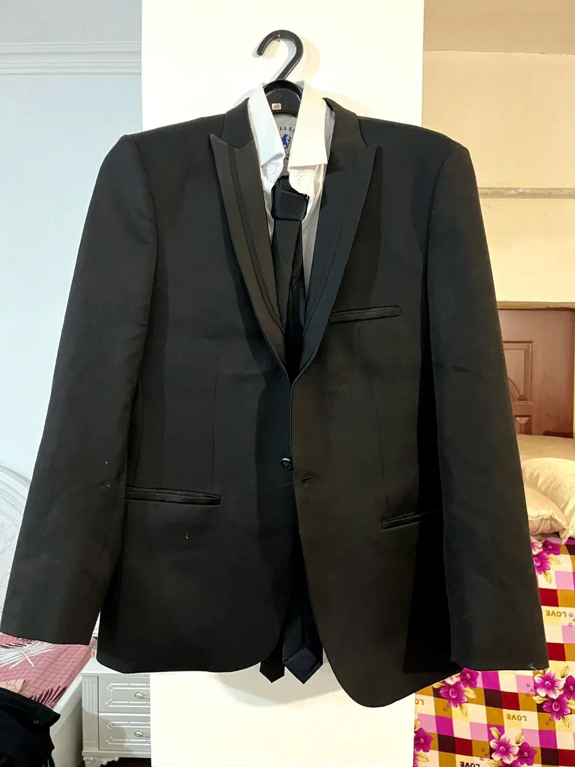 لباس|لباس|مرند, |دیوار