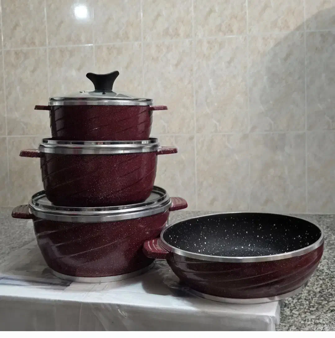 سرویس قابلمه چدن|ظروف پخت‌وپز|اصفهان, سلطان‌آباد|دیوار