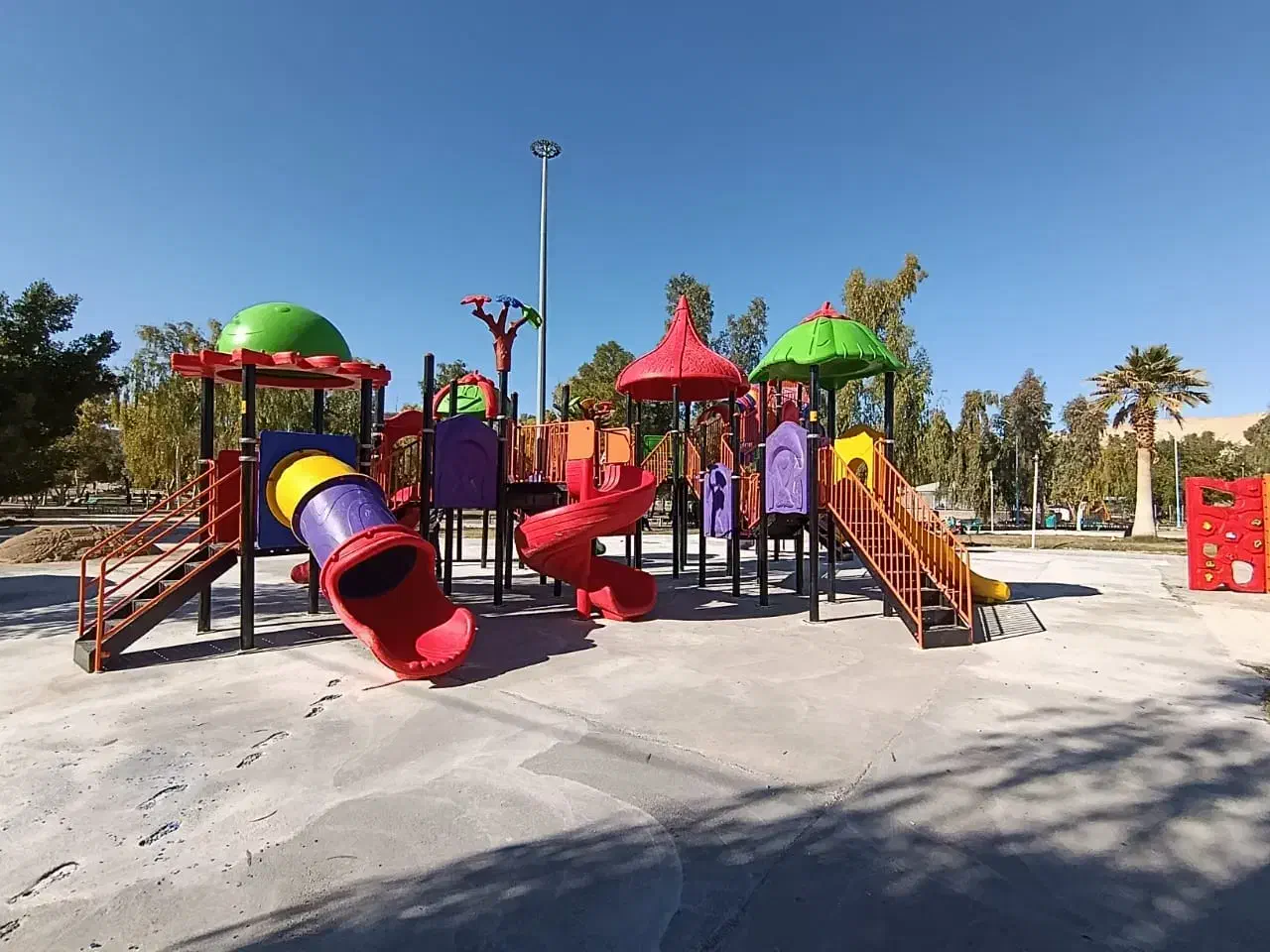 پارک بازی کودکان|اسباب‌بازی بچه|شیراز, گویم|دیوار