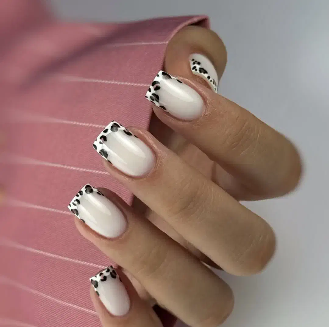 آموزش تخصصی وخدمات کاشت ناخن،مژه،لیفت ابروتاتو بدن|خدمات آرایشگری و زیبایی|رشت, حاجی آباد|دیوار