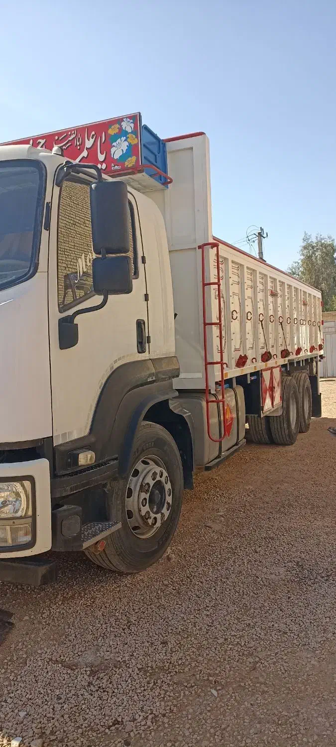 ایسوزو ده چرخ|خودرو سنگین|رباط‌کریم, رباط‌کریم|دیوار