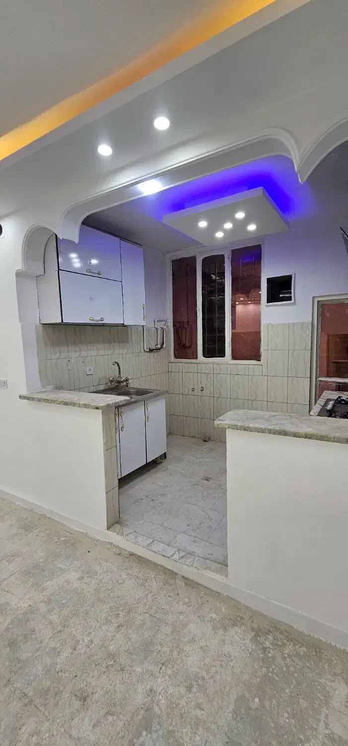 فروش واحد ۵۰ متری لاله ها تاپ لوکیشن حصارک پایین|فروش آپارتمان|بهارستان, |دیوار