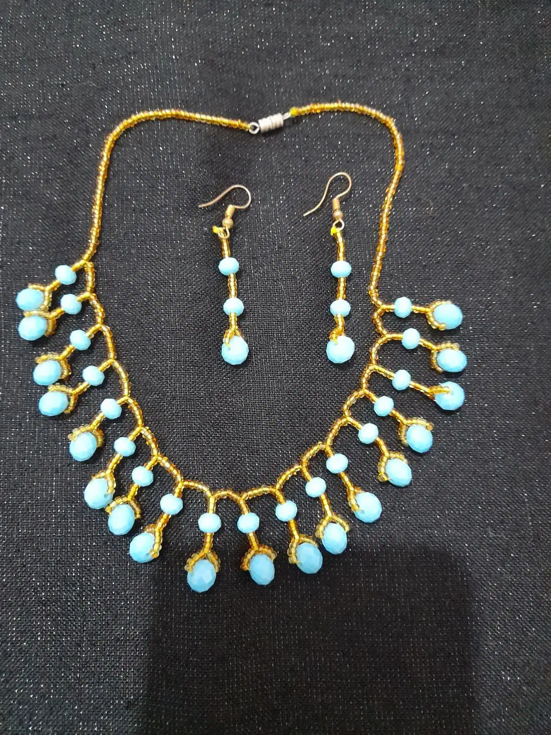 گردنی باگوشواره|بدلیجات|دورود, |دیوار