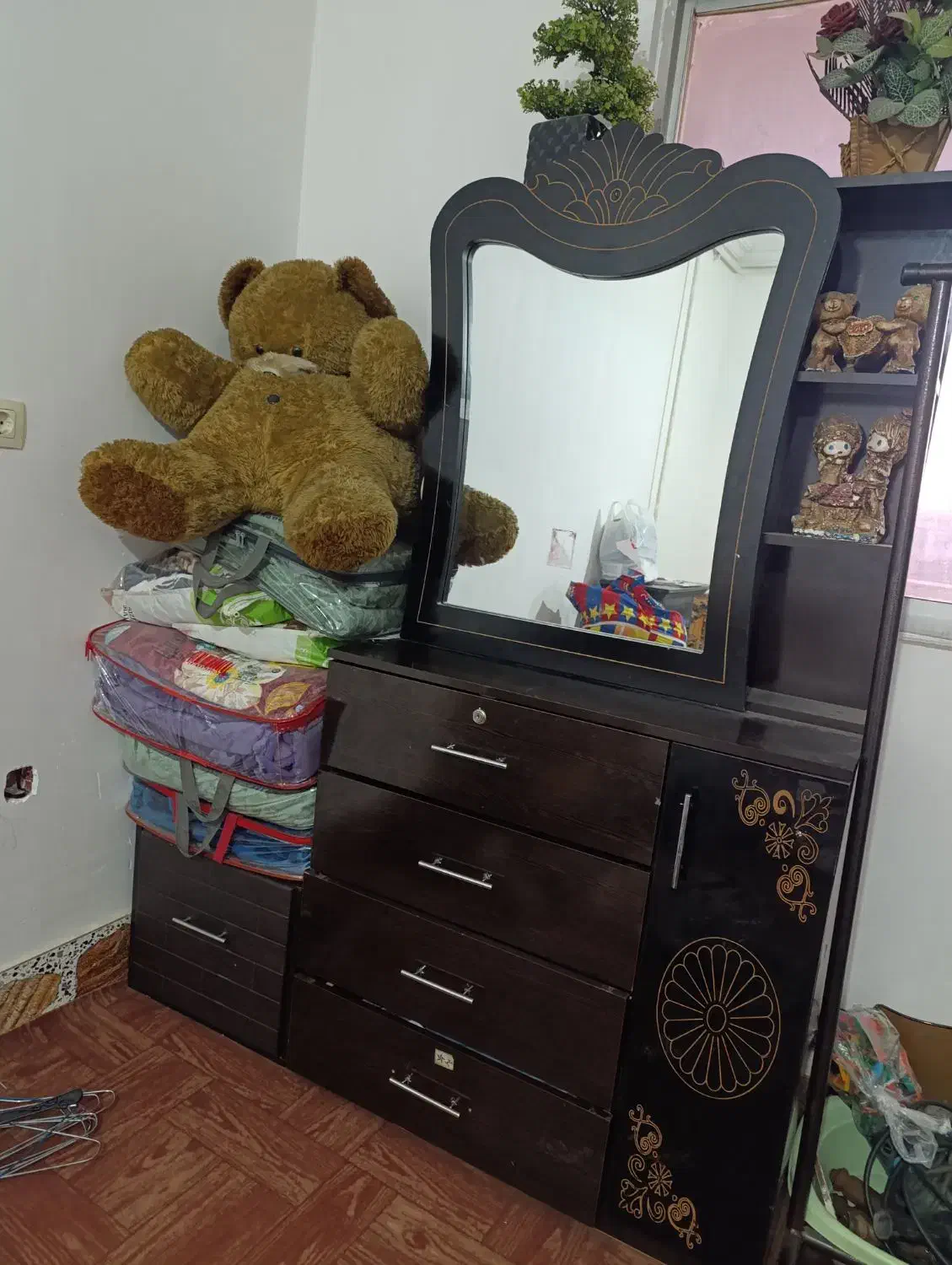 دراور|جاکفشی، کمد، دراور|گرگان, |دیوار