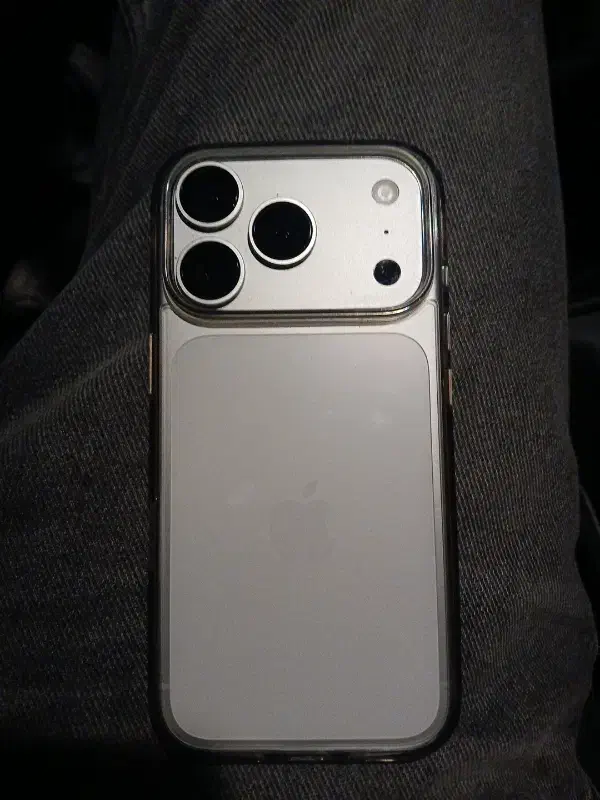 ایفون ۱۷ پرو|موبایل|شیراز, فخرآباد (دروازه کازرون)|دیوار