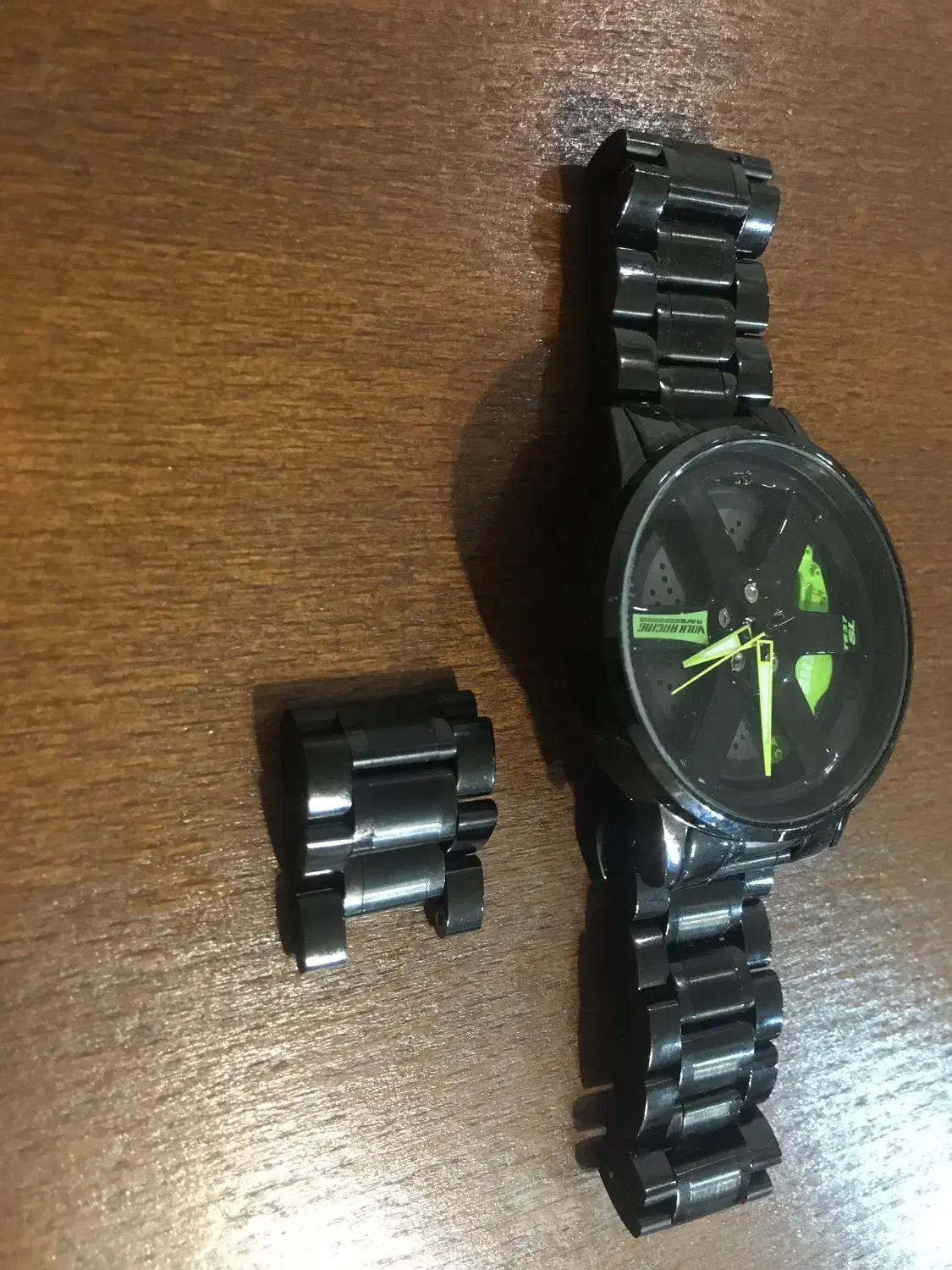 ساعت عقربه ای چرخان|ساعت|ساری, |دیوار