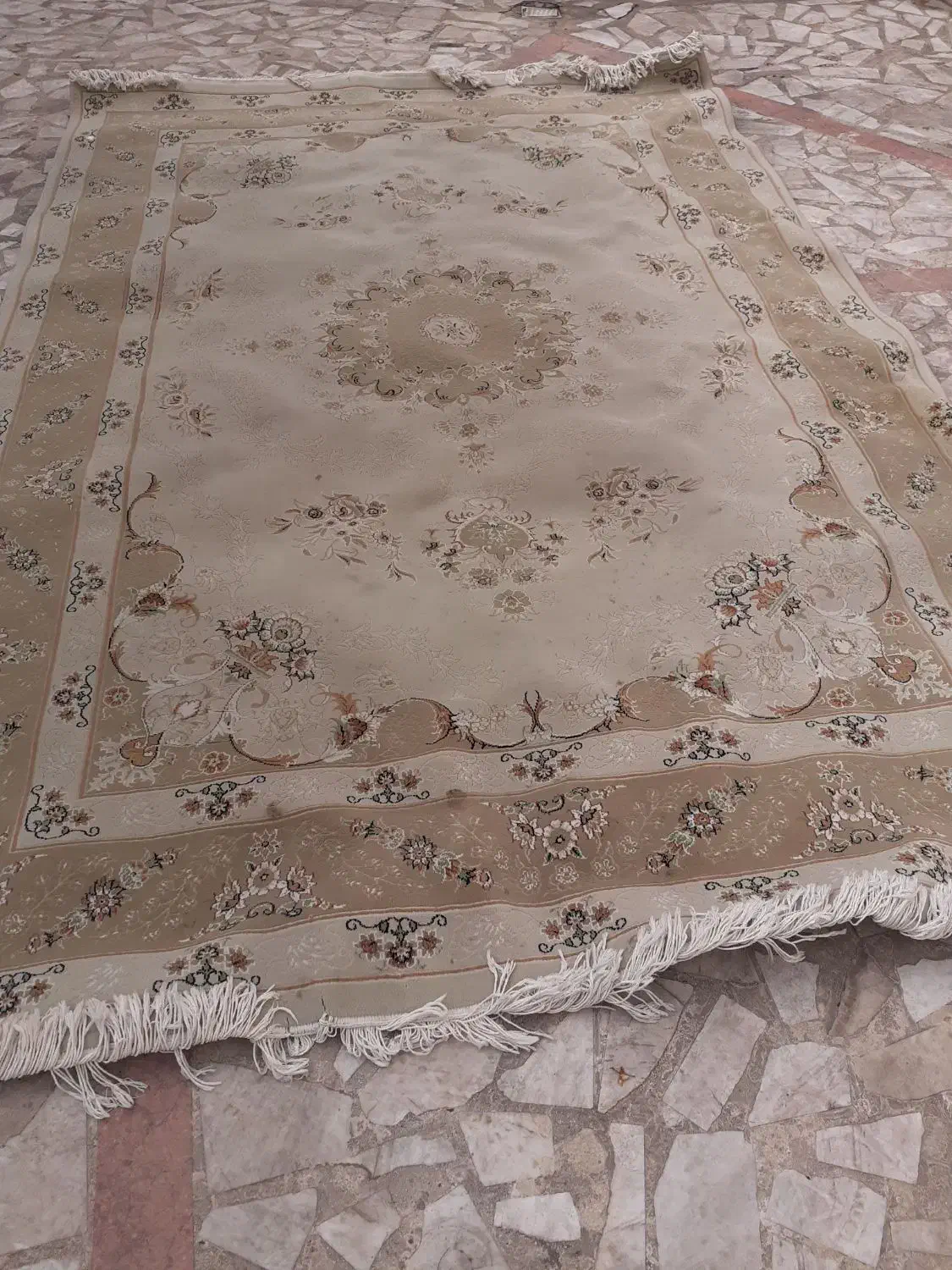 فرش ۶ متری مشهد|فرش|رشت, گلباغ نماز|دیوار