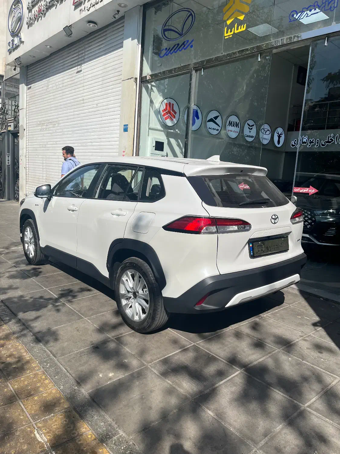تویوتا کرولا کراس هیبرید صفر سفیدHYBRID فول۲۰۲۴/۲۵|خودرو سواری و وانت|تهران, توحید|دیوار