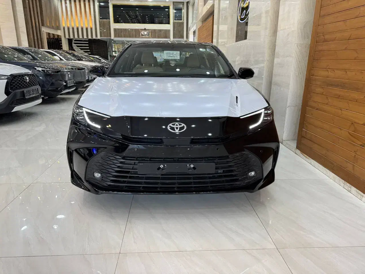 تویوتا کمری ژاپن عربستان 2025|خودرو سواری و وانت|شاهینشهر, گزبرخوار|دیوار