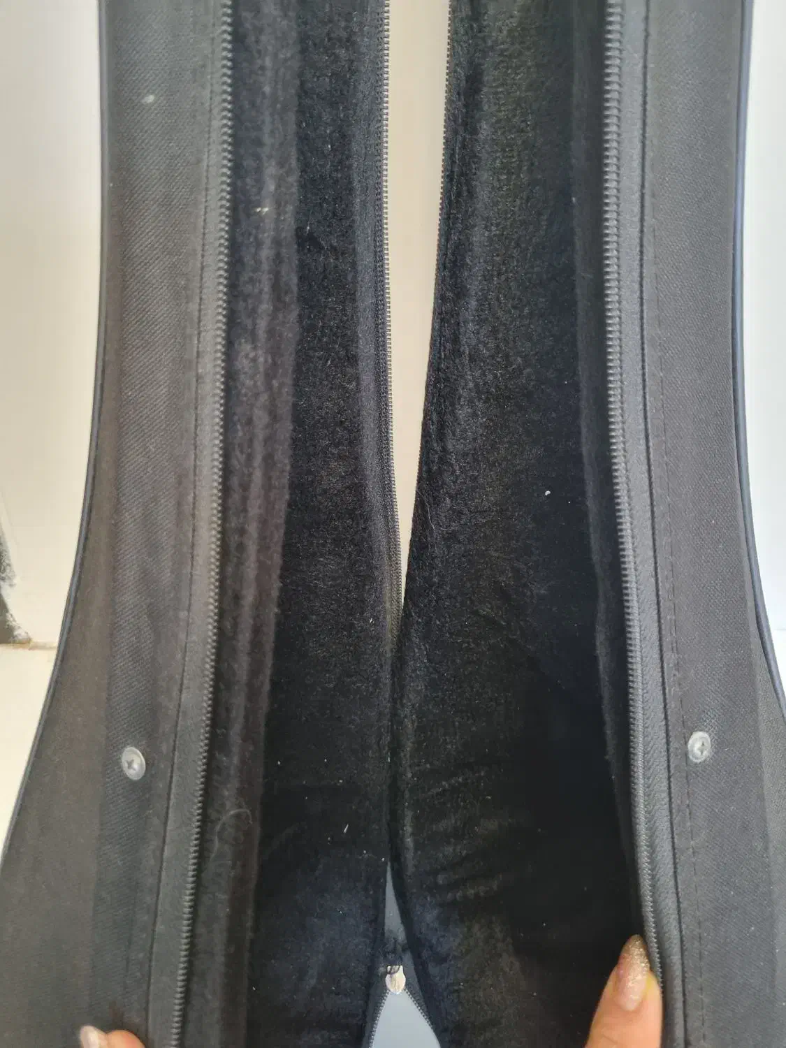 کاور باکسی سه تار|سازهای سنتی|همدان, |دیوار