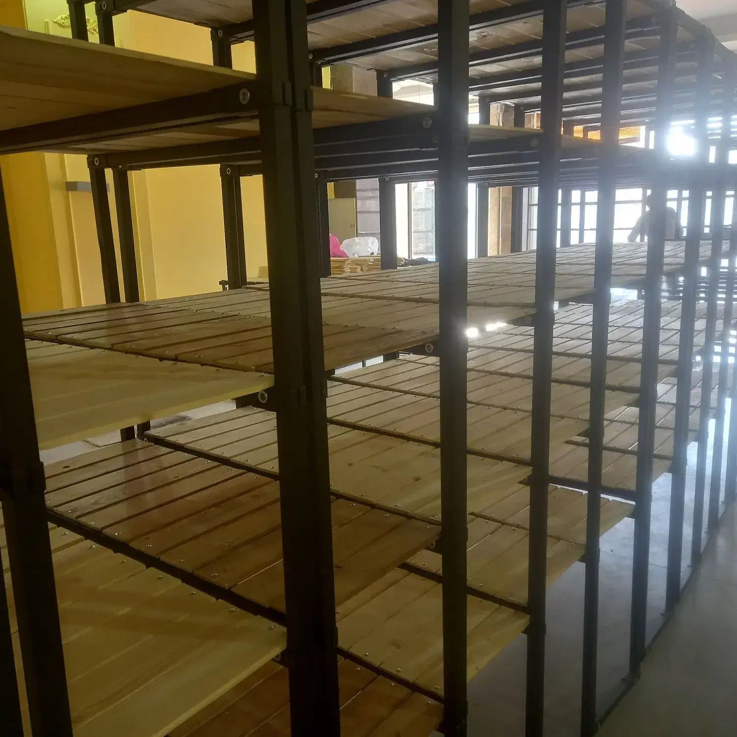 پروفیل چوب روس قفسه رگال درجه یک|فروشگاه و مغازه|ساوه, |دیوار