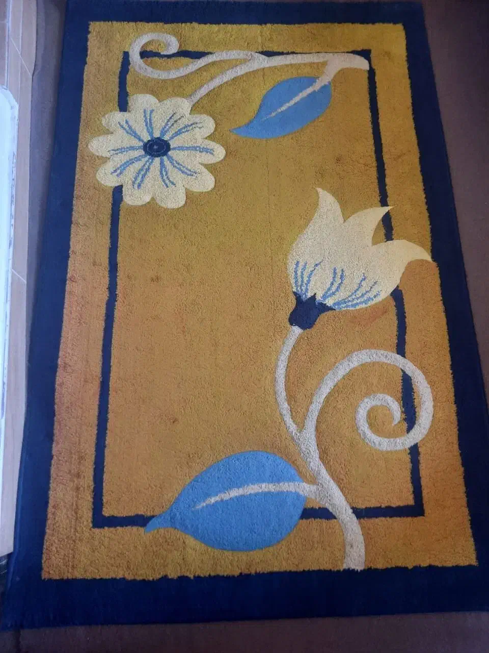 ۲عدد فرش فانتزی|فرش|آستانه اشرفیه, |دیوار