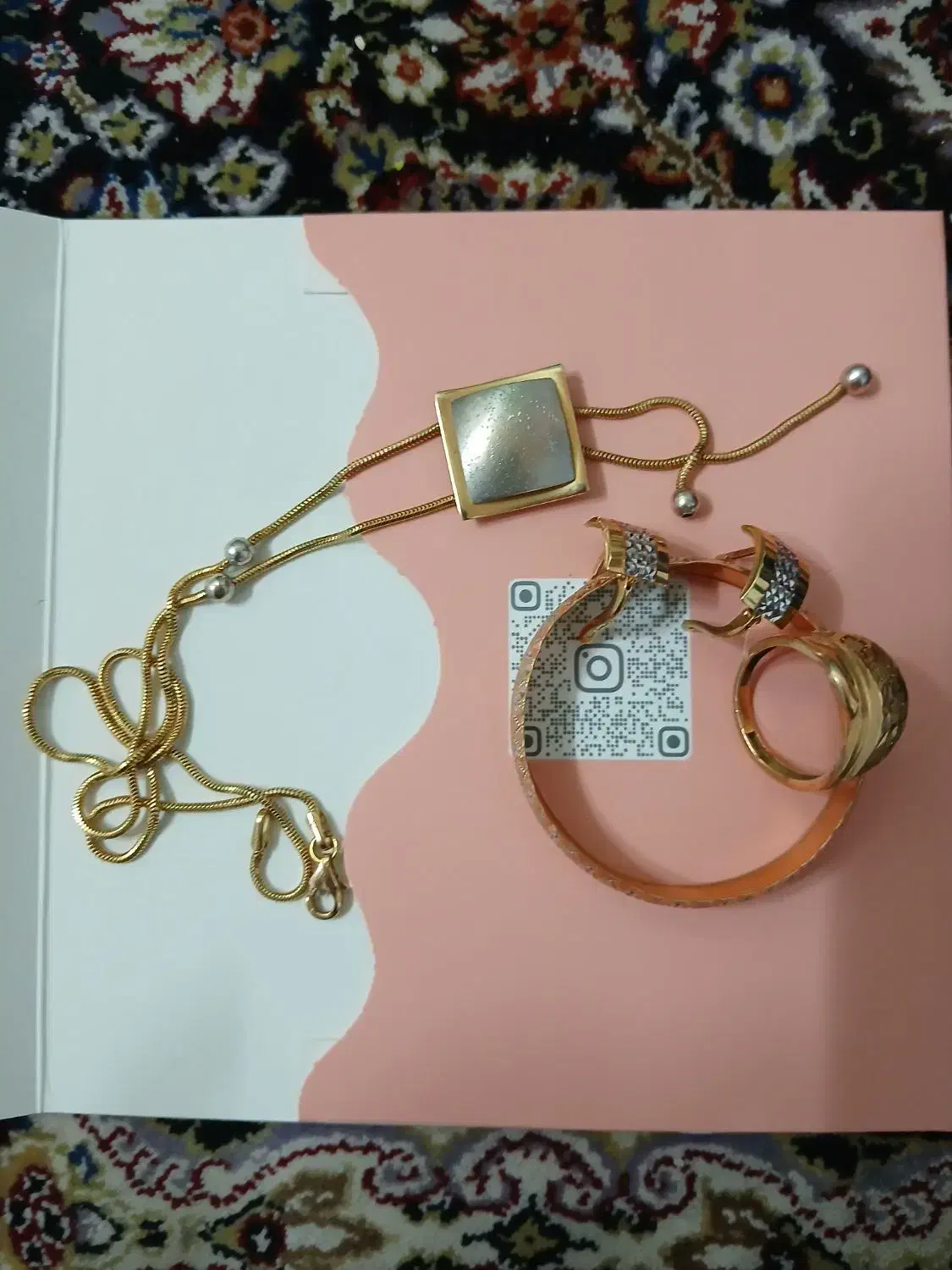 طلا|جواهرات|قم, هفت تیر|دیوار