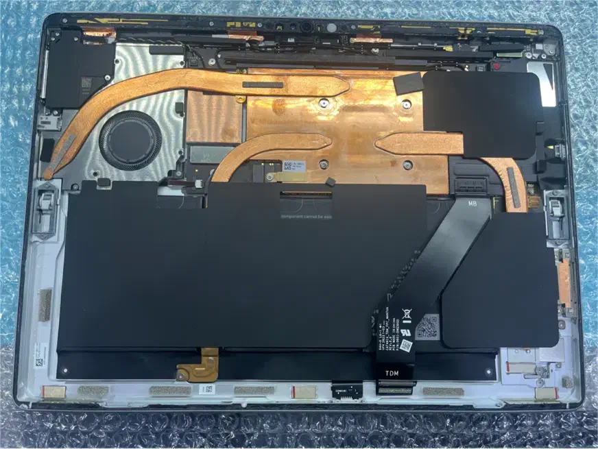 تعمیرات فوق تخصصی سرفیس Microsoft Surface|خدمات رایانه‌ای و موبایل|تهران, فلسطین (میدان انقلاب)|دیوار