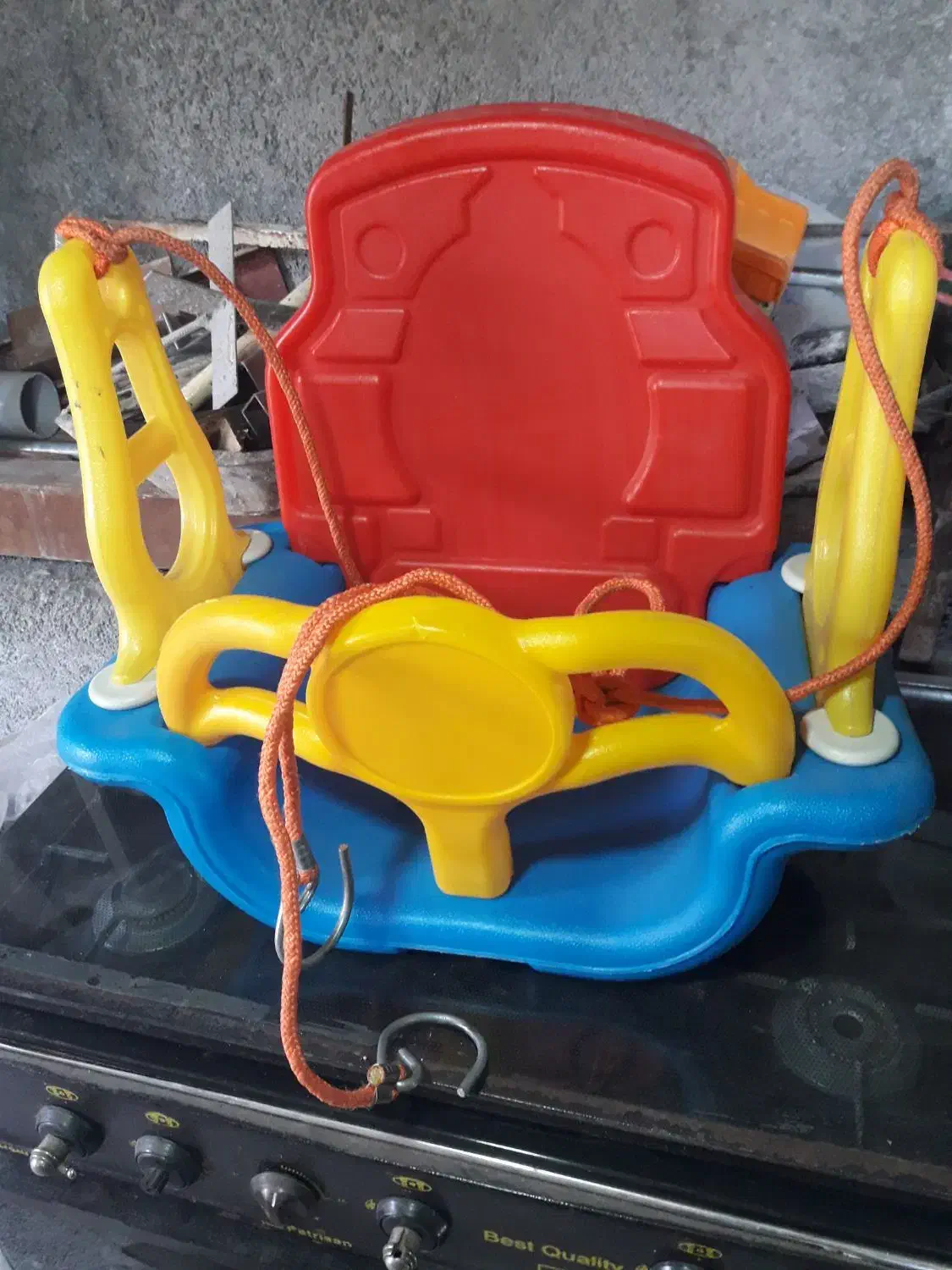 تاب بچگانه|اسباببازی بچه|صحنه, |دیوار