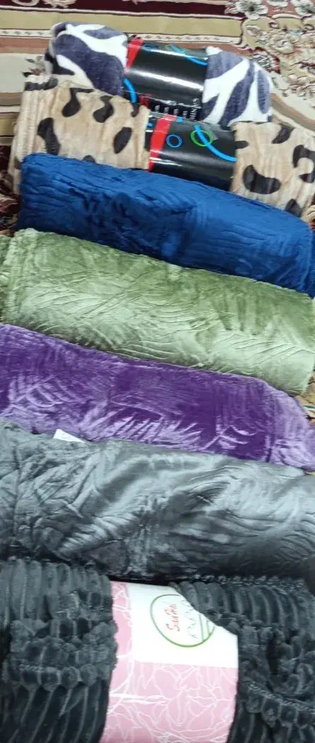 پتومسافرتی۶۷۰ مارک sk|رختخواب، بالش، پتو|بندر گناوه, |دیوار