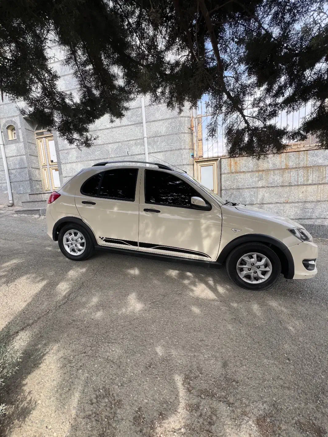 کوییک Rمدل۱۴۰۲|خودرو سواری و وانت|سنندج, |دیوار