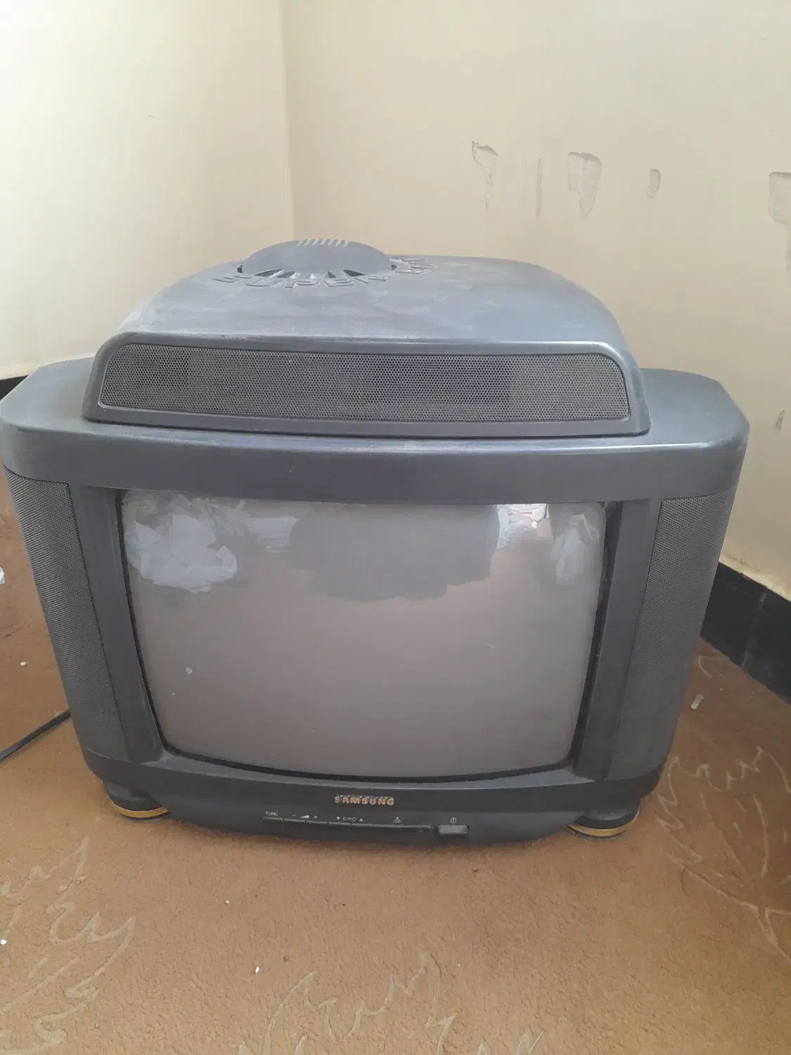 تلویزیون ۱۴ اینچ سامسونگ|تلویزیون و پروژکتور|اهواز, کمپلو جنوبی|دیوار